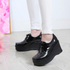 [CHICAS GOOB] Zapatos de moda cómodos de mujer con plataforma de sandalia de cuña, cuero sintético + esmalte - Made in KOREA